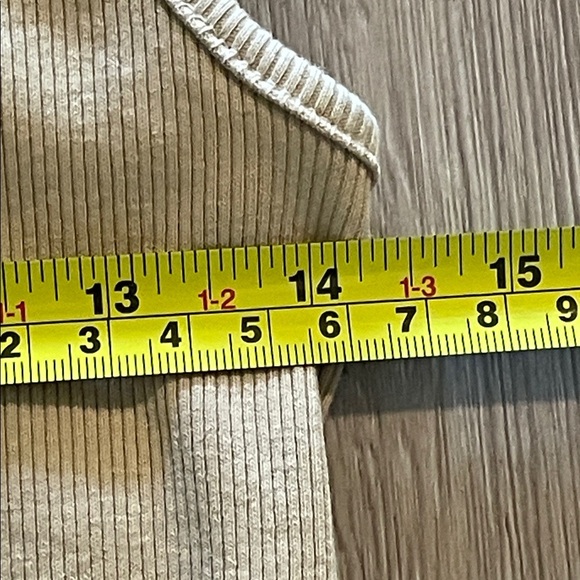 Old Navy Women Tan Ribbed Cropped Tank Top Large Contemporary Cotton Causal - Picture 7 of 9